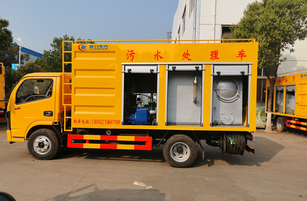 大庄村污水分离车